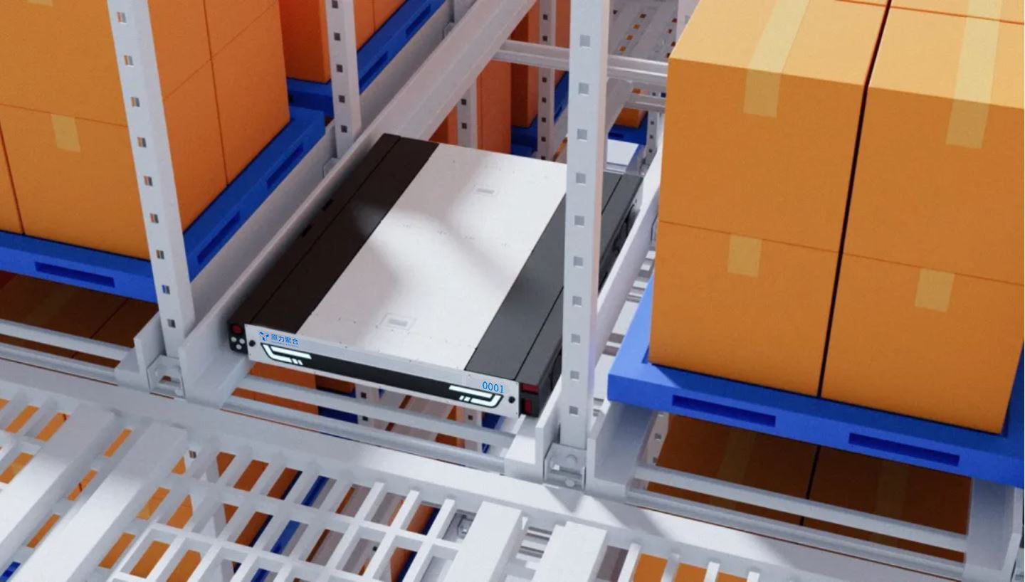 Pallet shuttle handling a pallet in the beverage warehouse
