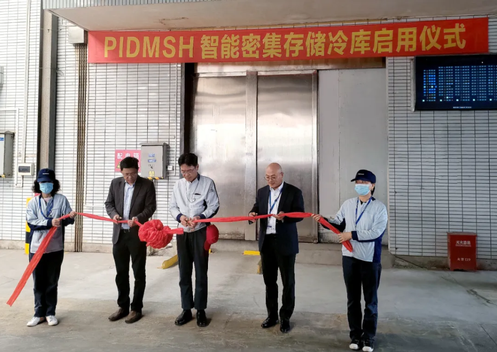 Panasonic's intelligent high-density warehouse in operation