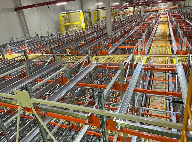 Building a smart warehouse for a global beverage leader